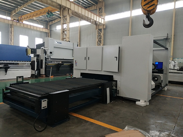 IPG Nlight සඳහා 6000 W 8000 W Fiber Laser Cutting Machine